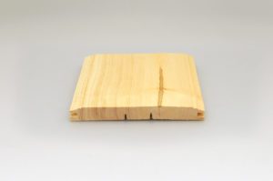 Veggpanel med profil