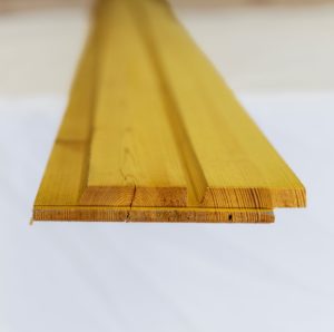 Dobbelfals kledning m/spor fra Skjåk Trelast