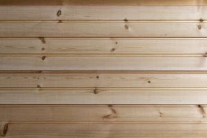 Dobbelfals kledning m/spor i furu